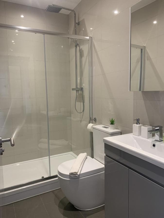 Morland Apartments - Hornchurch Лондон Экстерьер фото